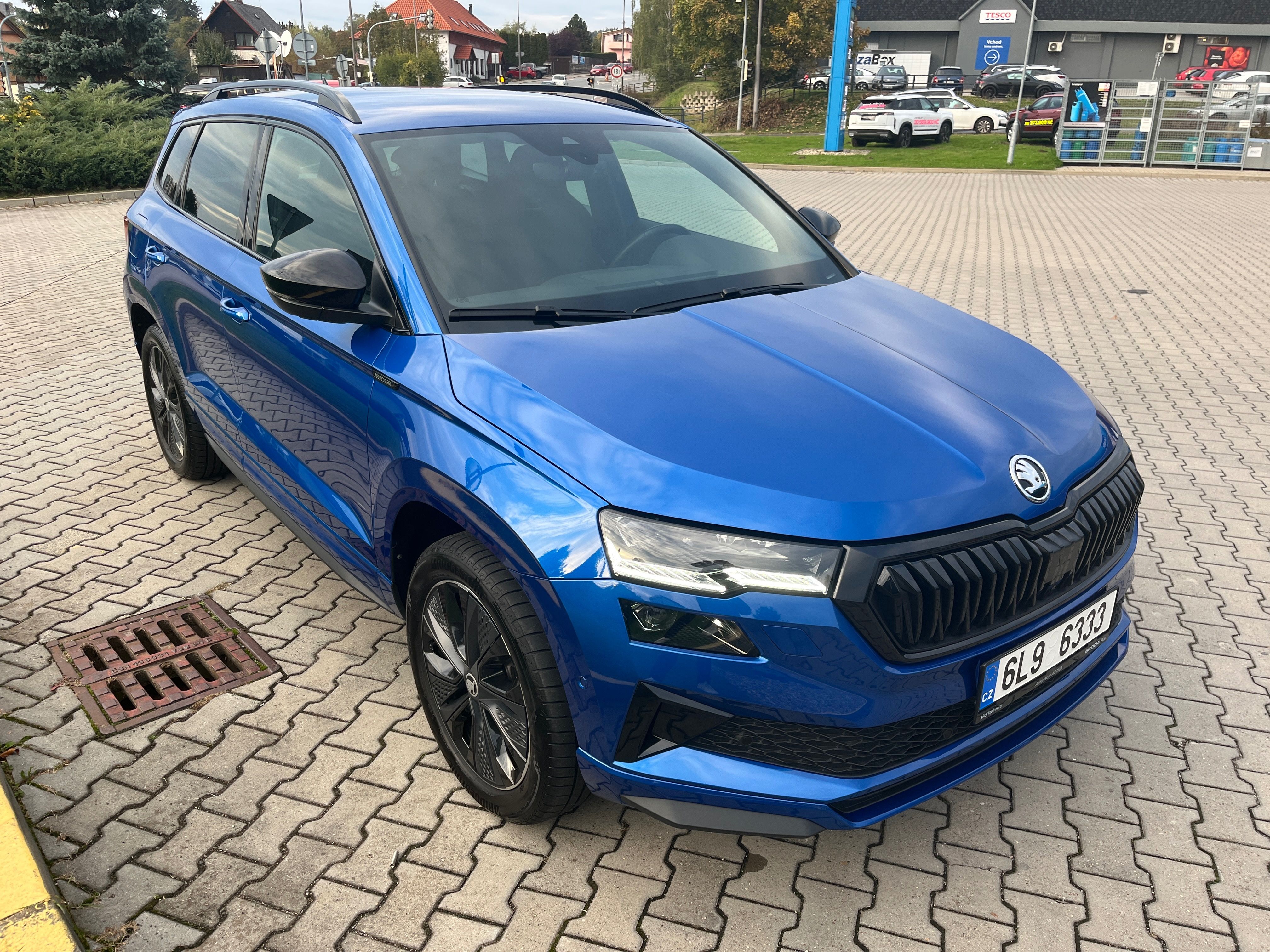 Škoda Karoq, 2.0TSI/140kW 4x4 DSG Sportline - fotka 4