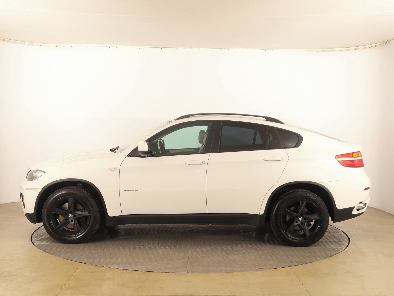 BMW X6, xDrive40d, 4X4, Automat - fotka 3