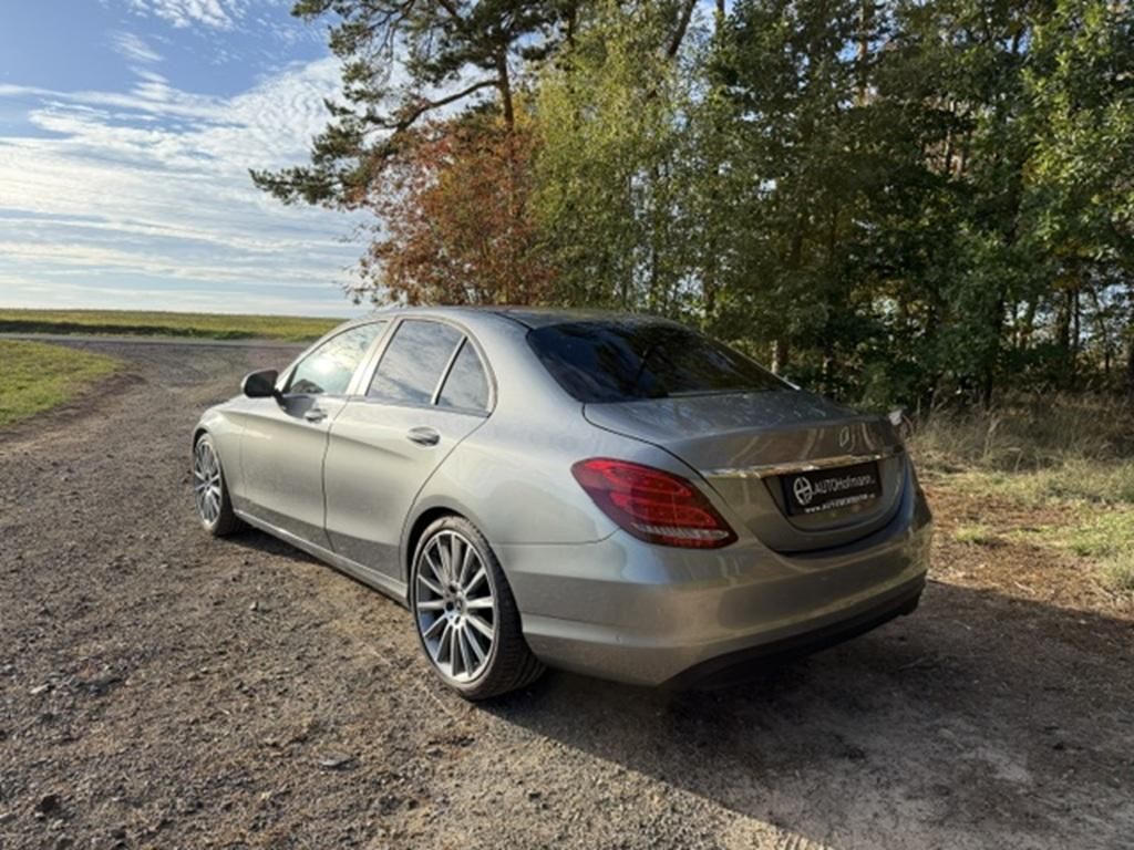 Mercedes-Benz Třídy C, C 180, ČR,AMG PAKET, AUTOMAT - fotka 4