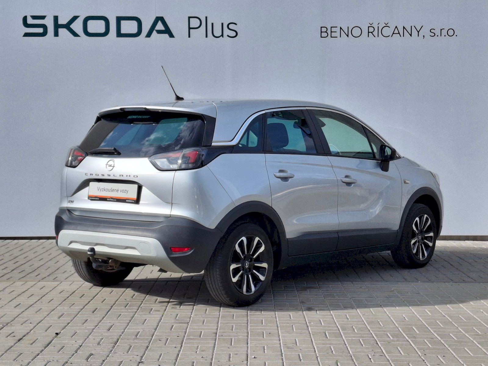 Opel Crossland, Elegance Automat 1,2Turbo 96kW - fotka 2