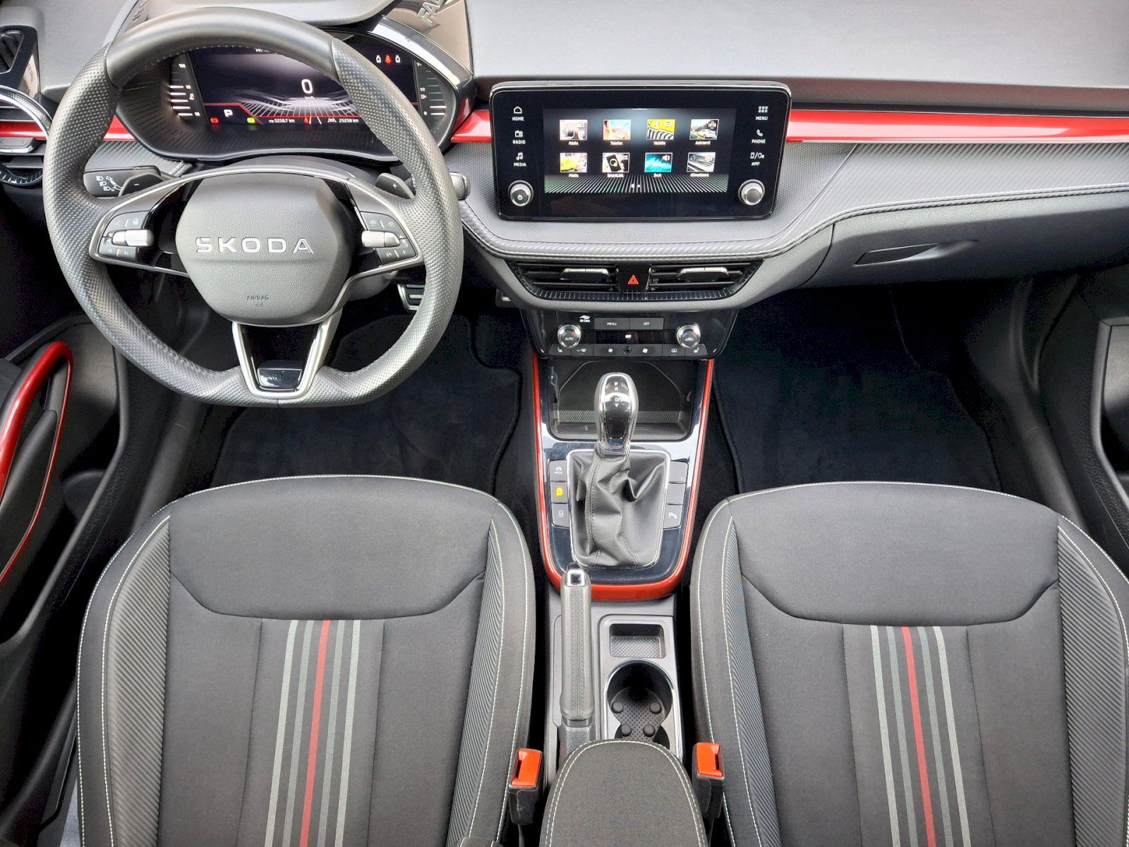 Škoda Fabia, Monte Carlo DSG 1,5TSi 110kW - fotka 5
