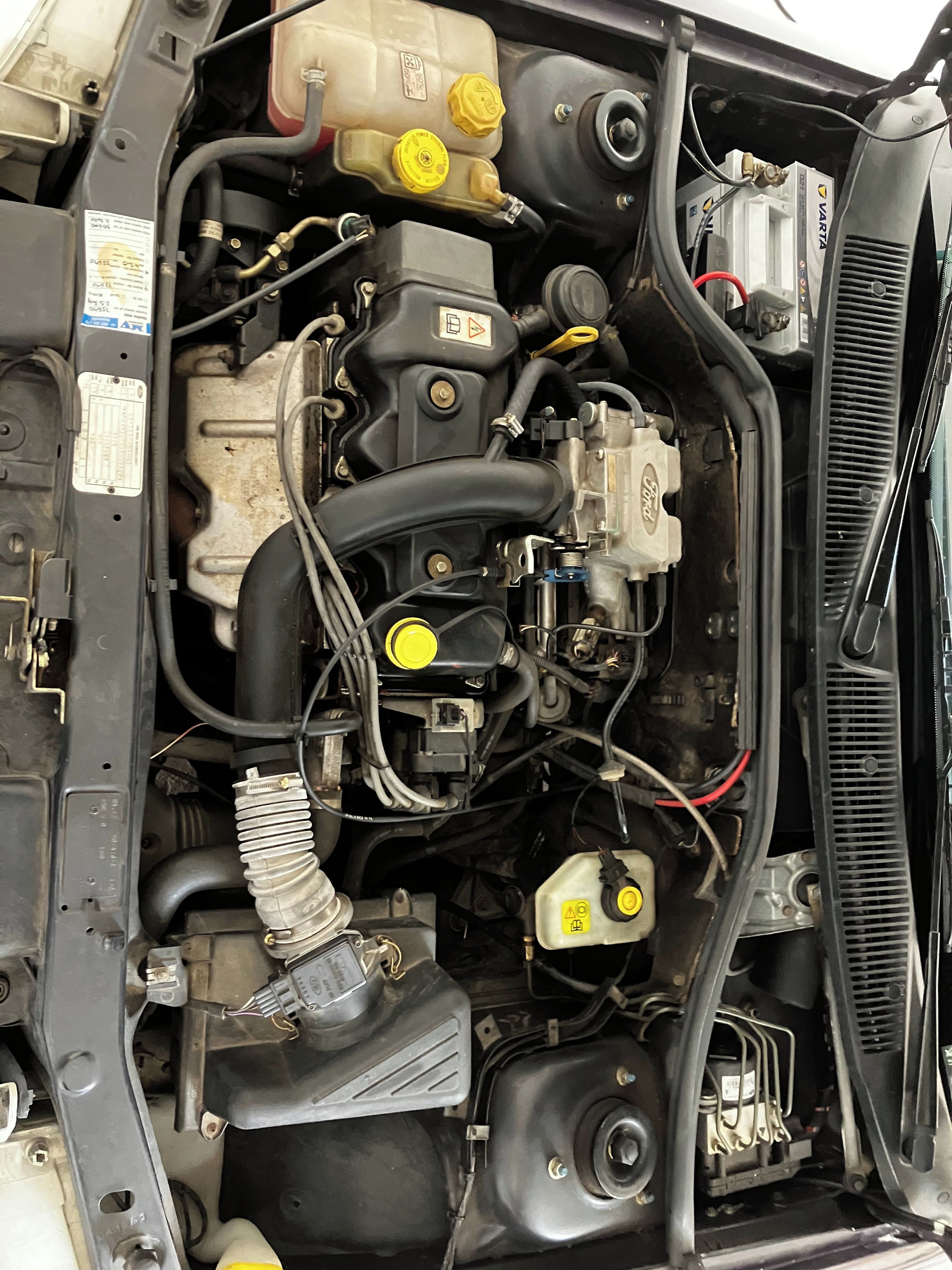 Ford Escort, 1.4 CL - pravidelná údržba - fotka 4