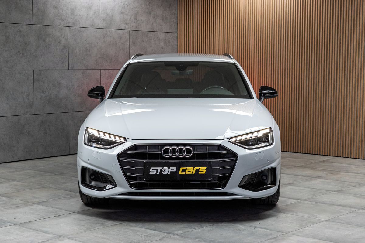 Audi A4, 2.0 TDI S-LINE*ACC*TAŽNÉ*DPH* - fotka 2
