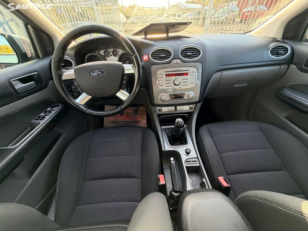 Ford Focus, 1,6, KLIMA,SERVISKA
