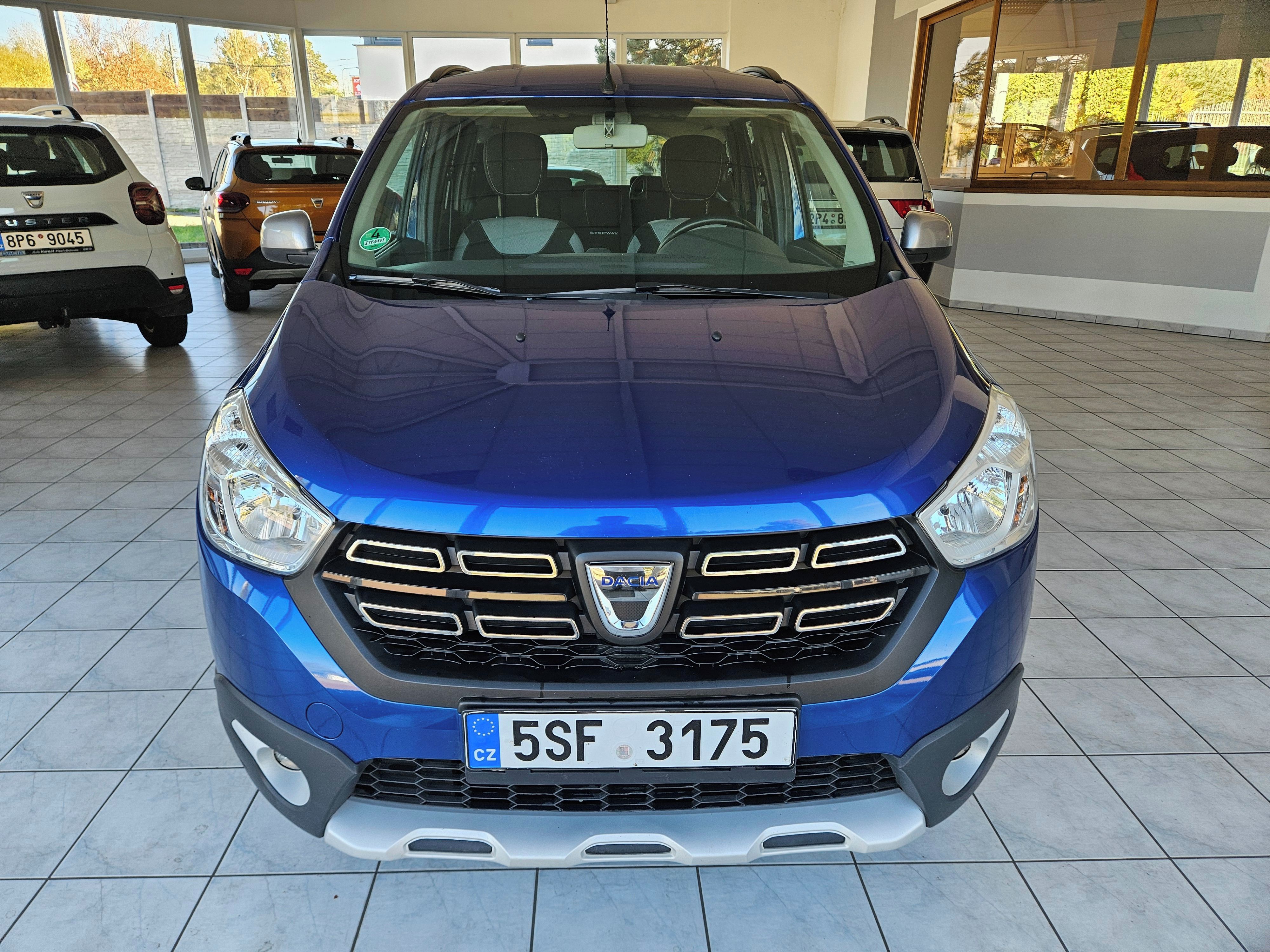 Dacia Lodgy, 1,5  DCi STEPWAY 7.MÍSTNÉ DPH - fotka 3
