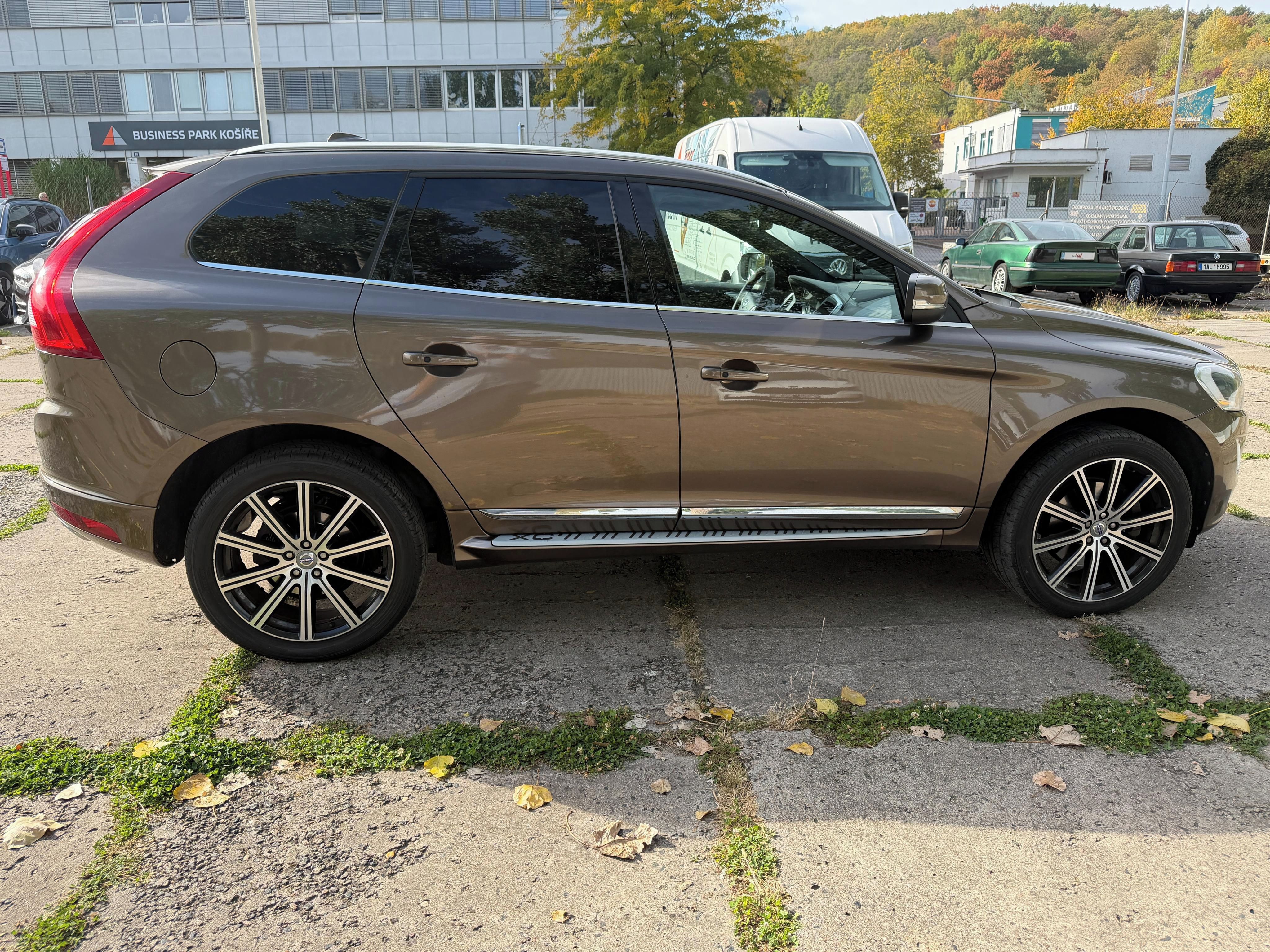 Volvo XC60, 3.0 T AWD 242 KW Polestar - fotka 3