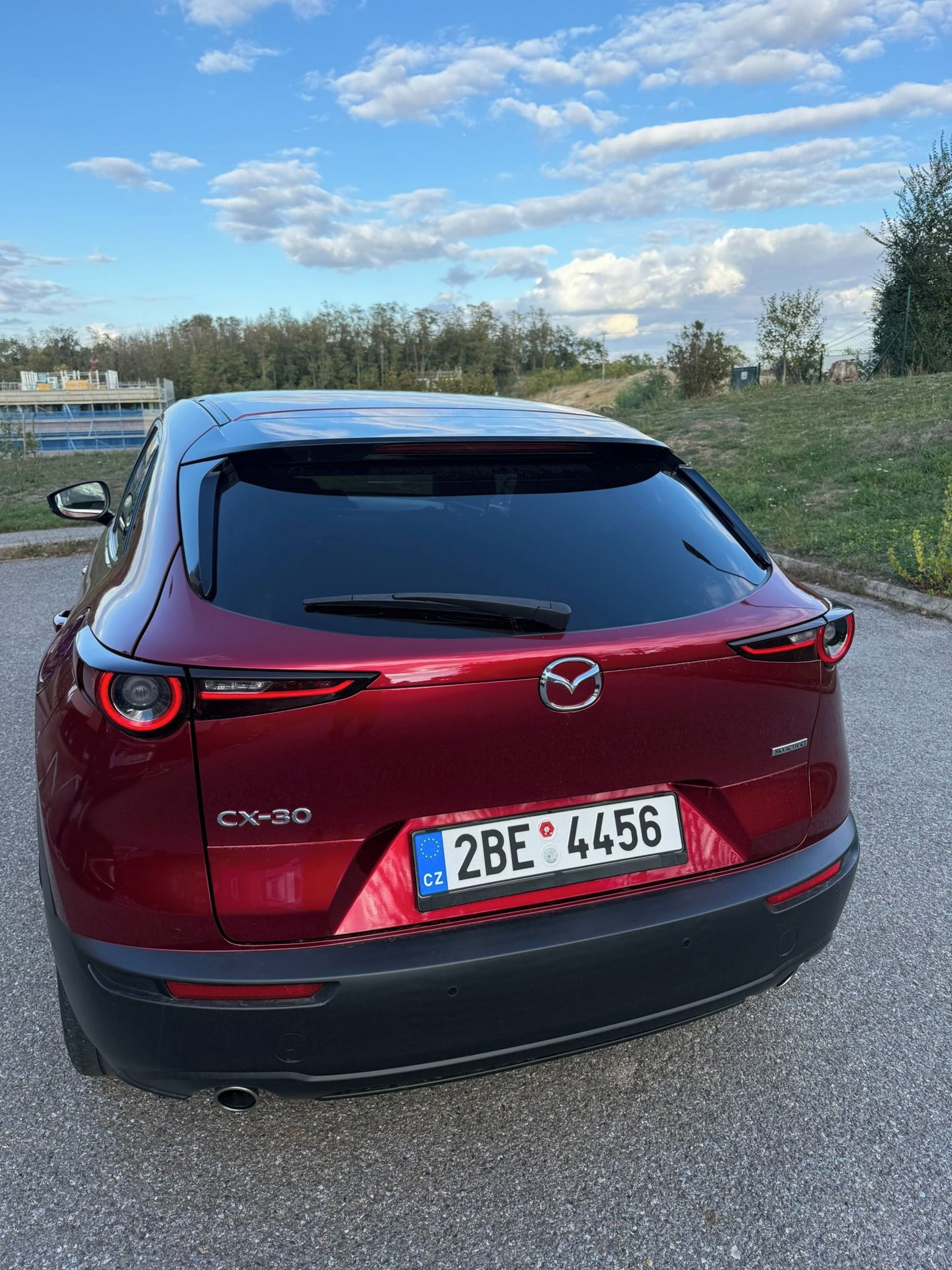 Mazda CX-30, KŮŽE,BOSE,360°,head-up - fotka 6