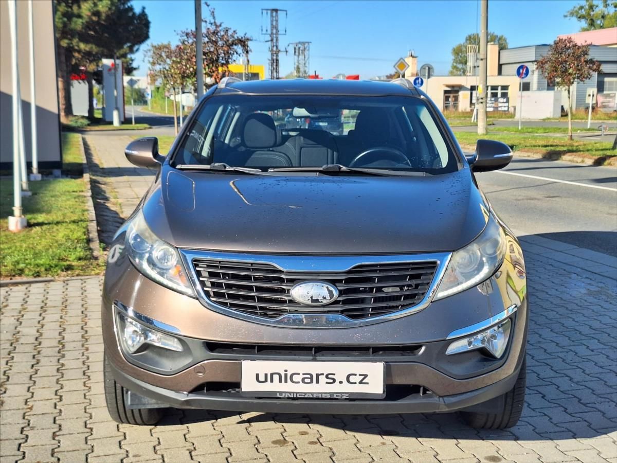 Kia Sportage, 2,0 CRDI  Comfort Plus 4X4 CZ - fotka 2