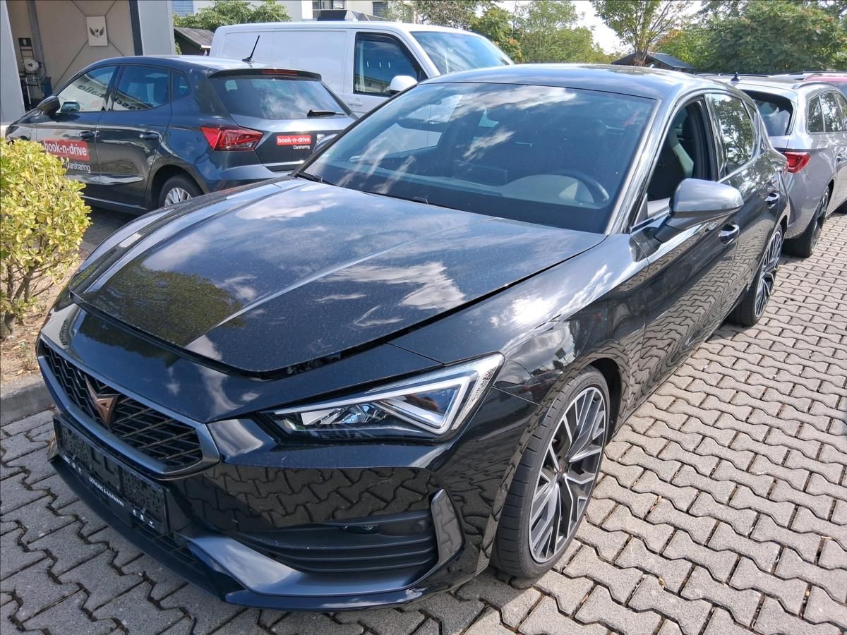 Cupra Leon, 2,0 TSI 221 KW - fotka 4