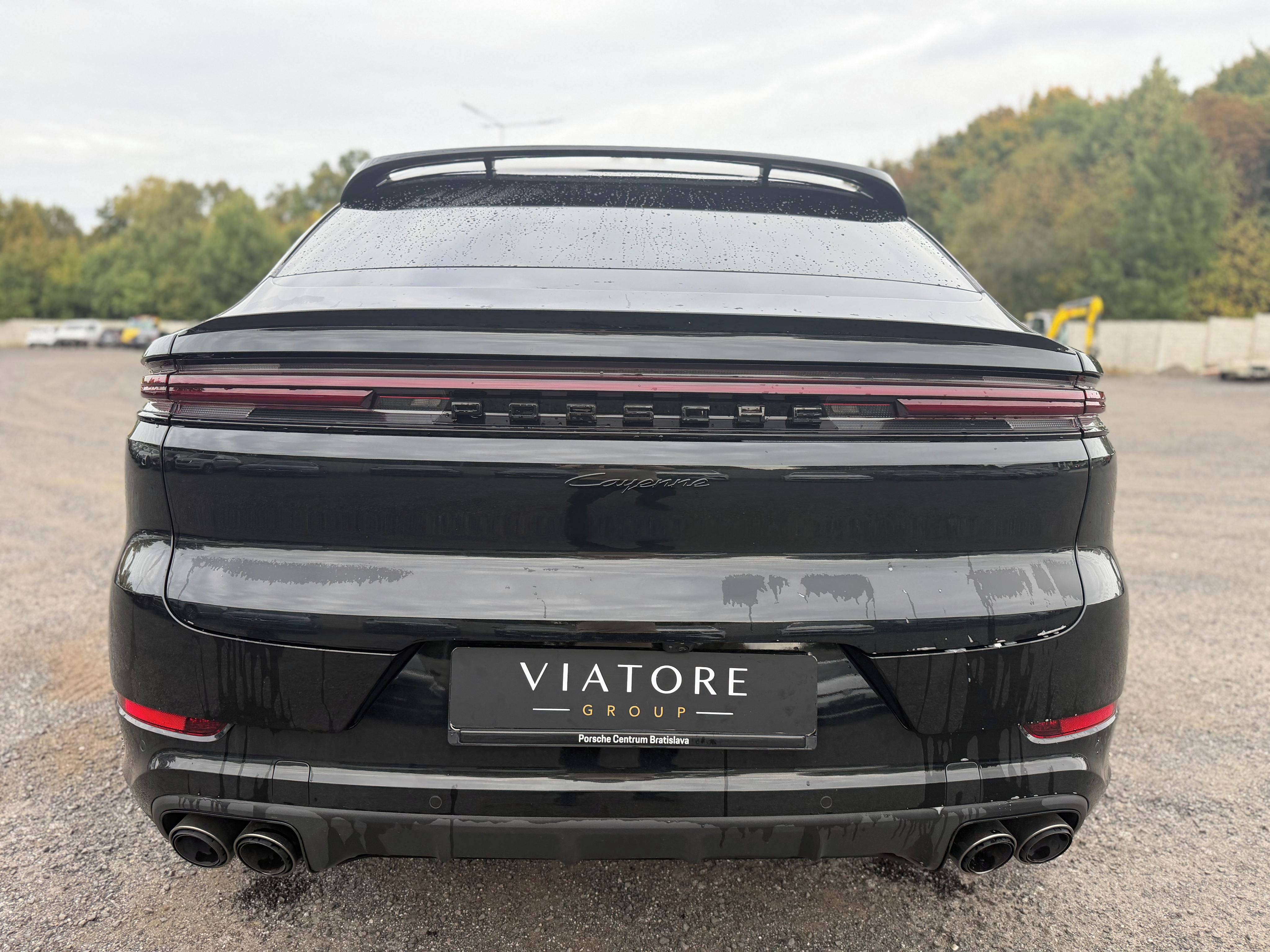 Porsche Cayenne, Coupe Black Edition - fotka 4