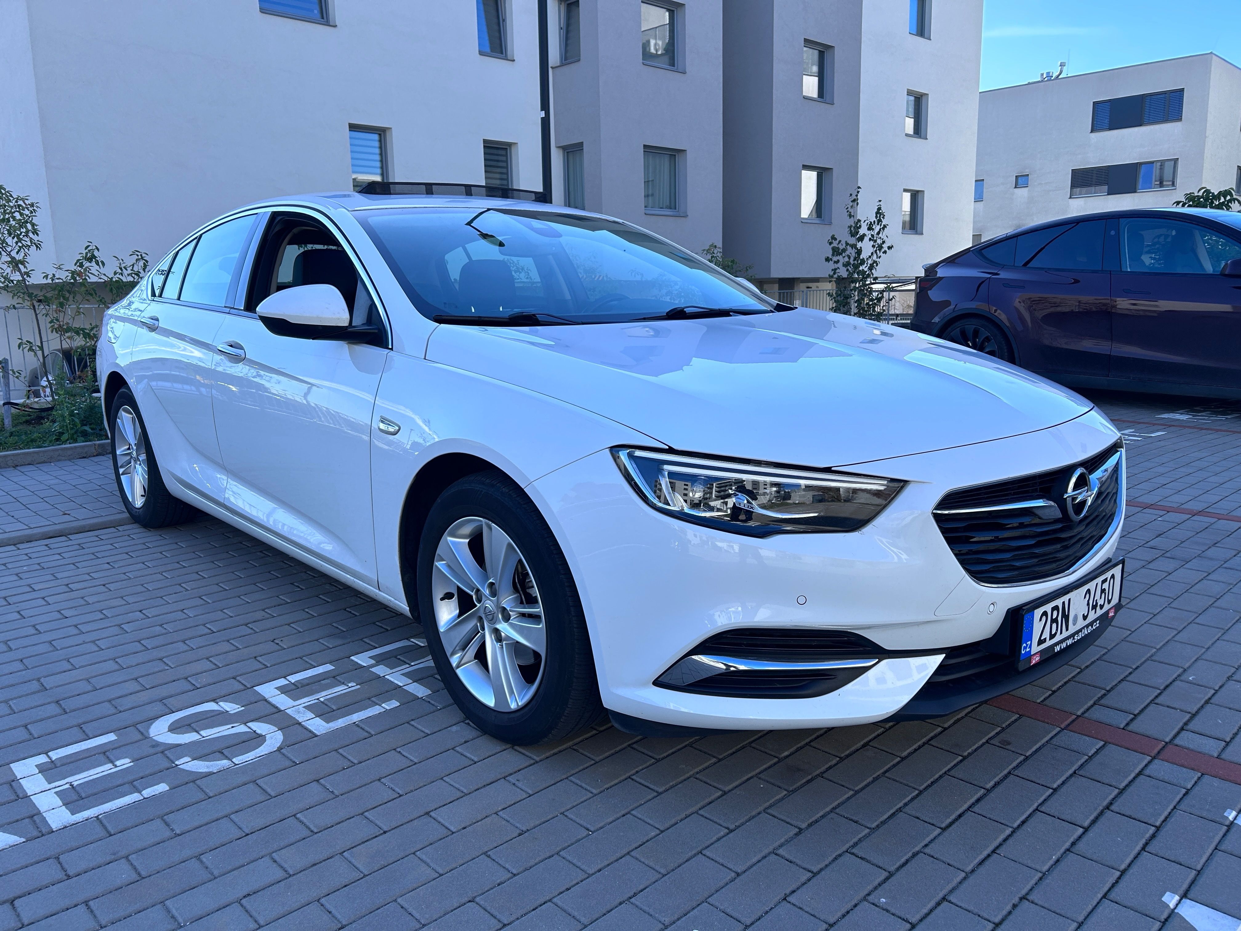 Opel Insignia, GRAND SPORT - fotka 3