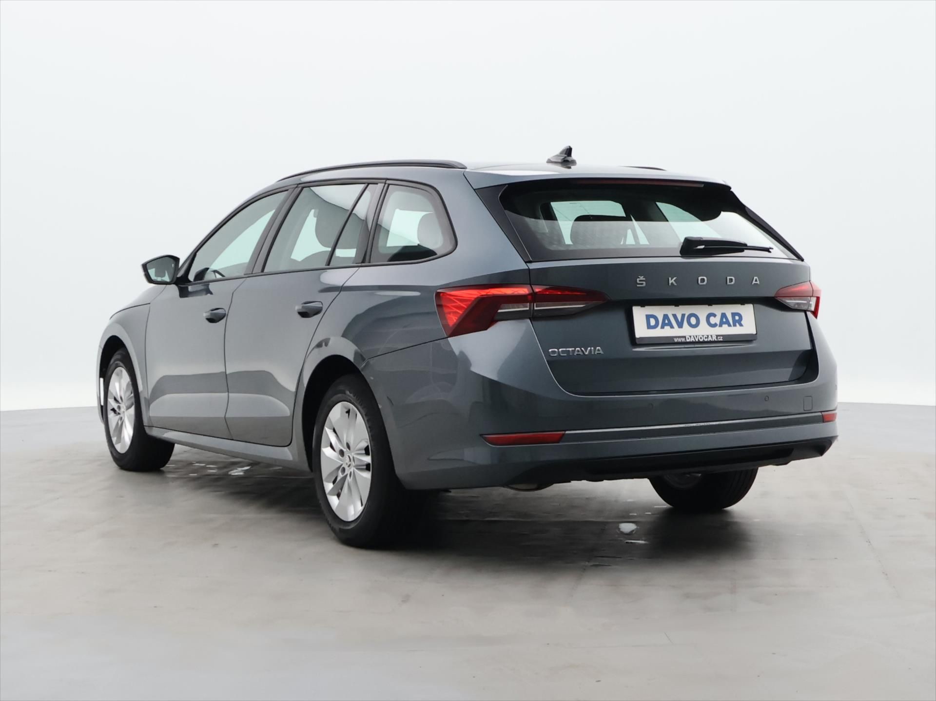 Škoda Octavia, 2,0 TDI 110kW Ambition DSG CZ - fotka 5
