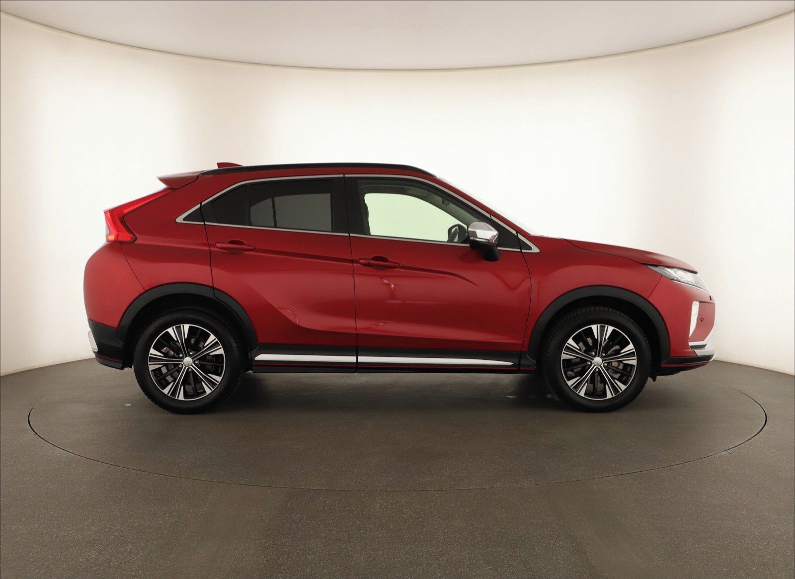 Mitsubishi Eclipse Cross, 1.5 T-MIVEC, 4X4, Automat - fotka 6
