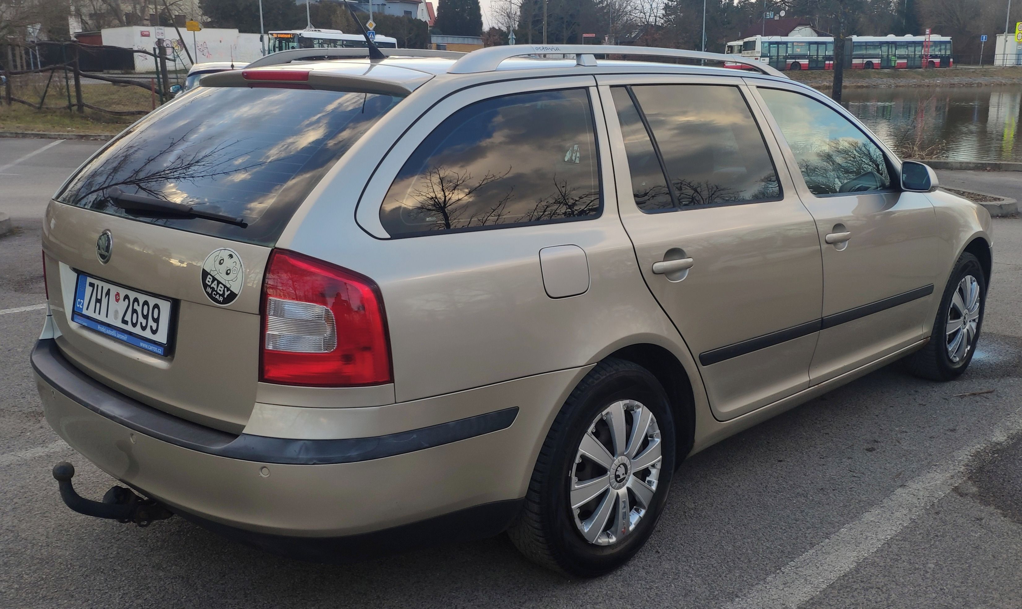 Škoda Octavia, 2 kombi Elegance LPG - fotka 3
