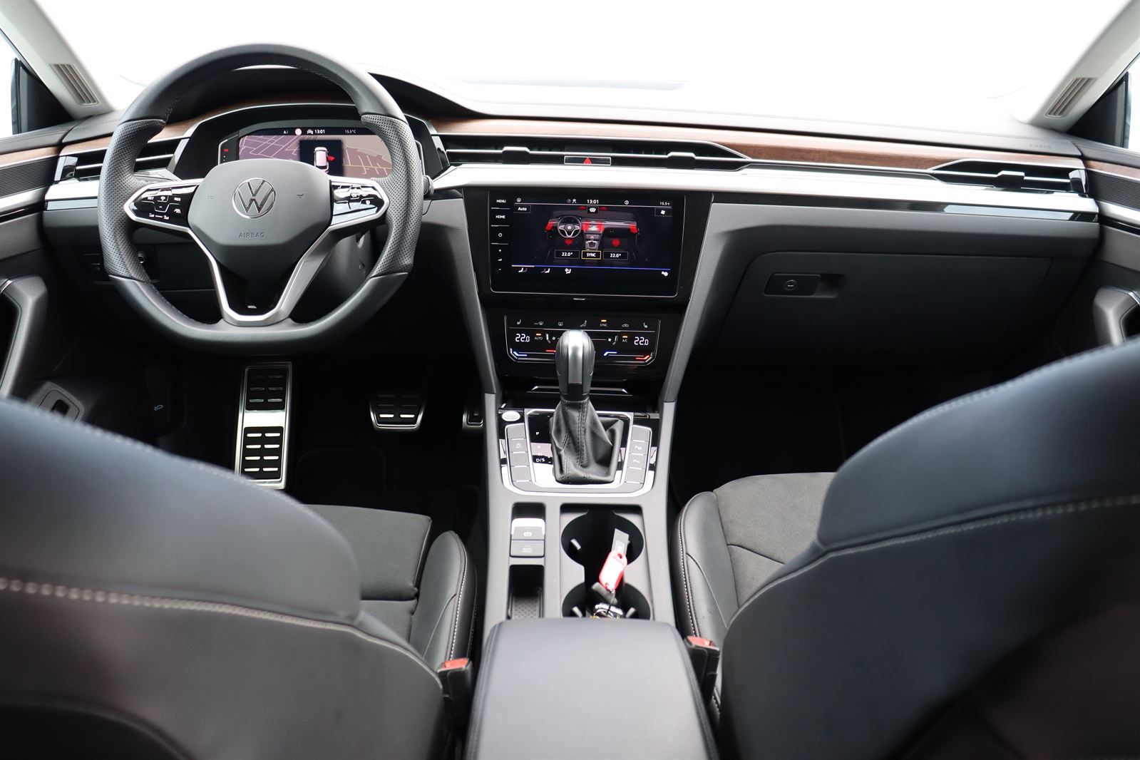 Volkswagen Arteon, 2.0 TDI BMT DSG Sh Brake - fotka 3