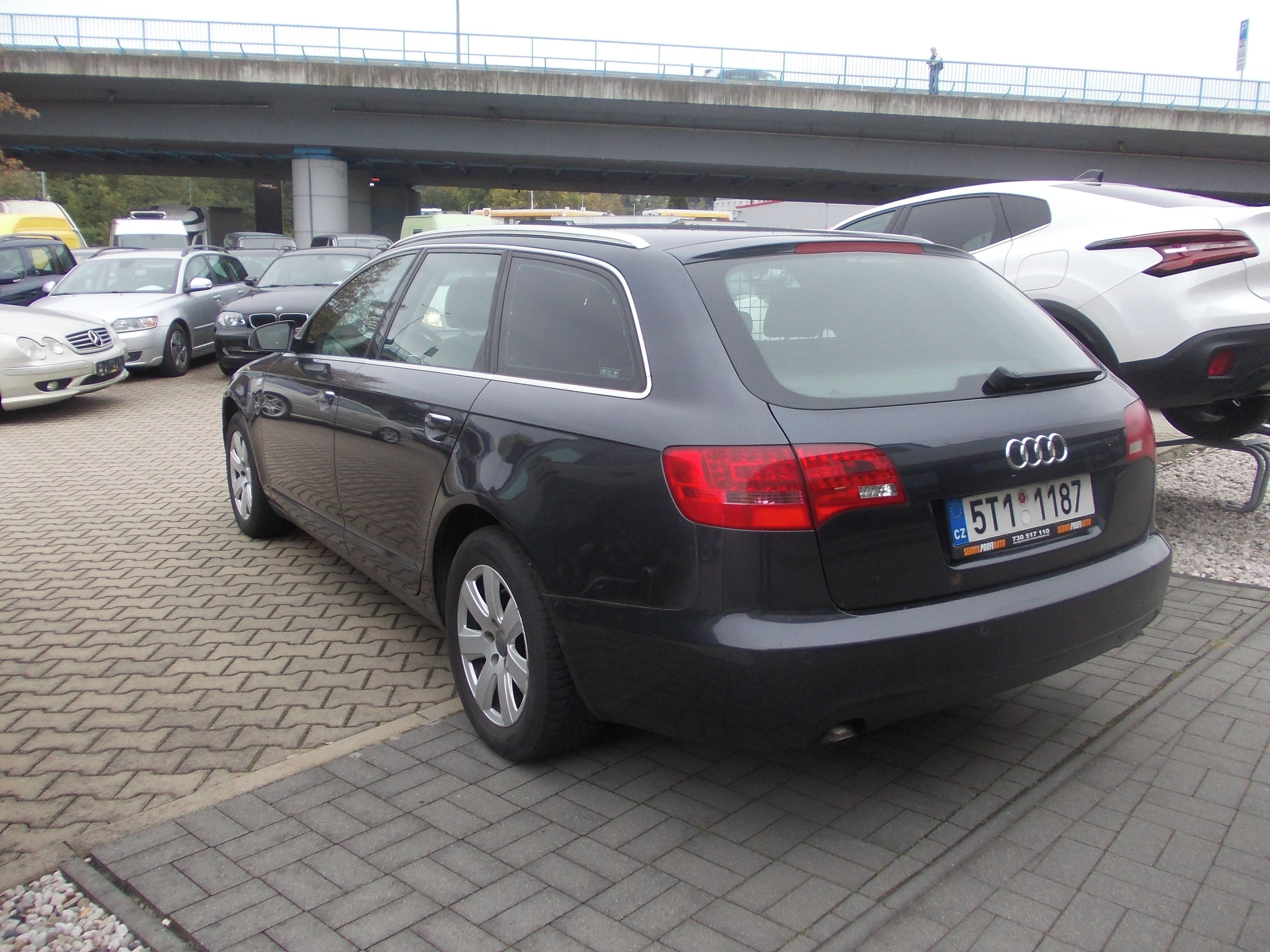 Audi A6, 2.7 TDI 132KW QUATTRO AVANT - fotka 4