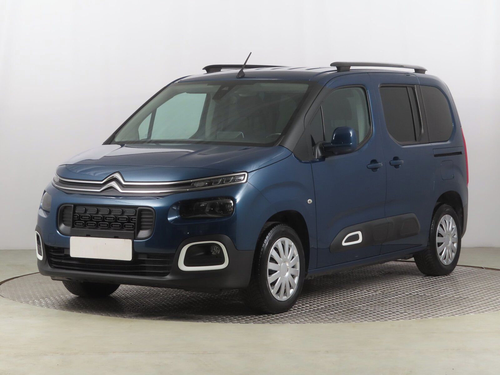 Citroën Berlingo, 1.5 BlueHDi, Feel, 5Míst, ČR - fotka 2
