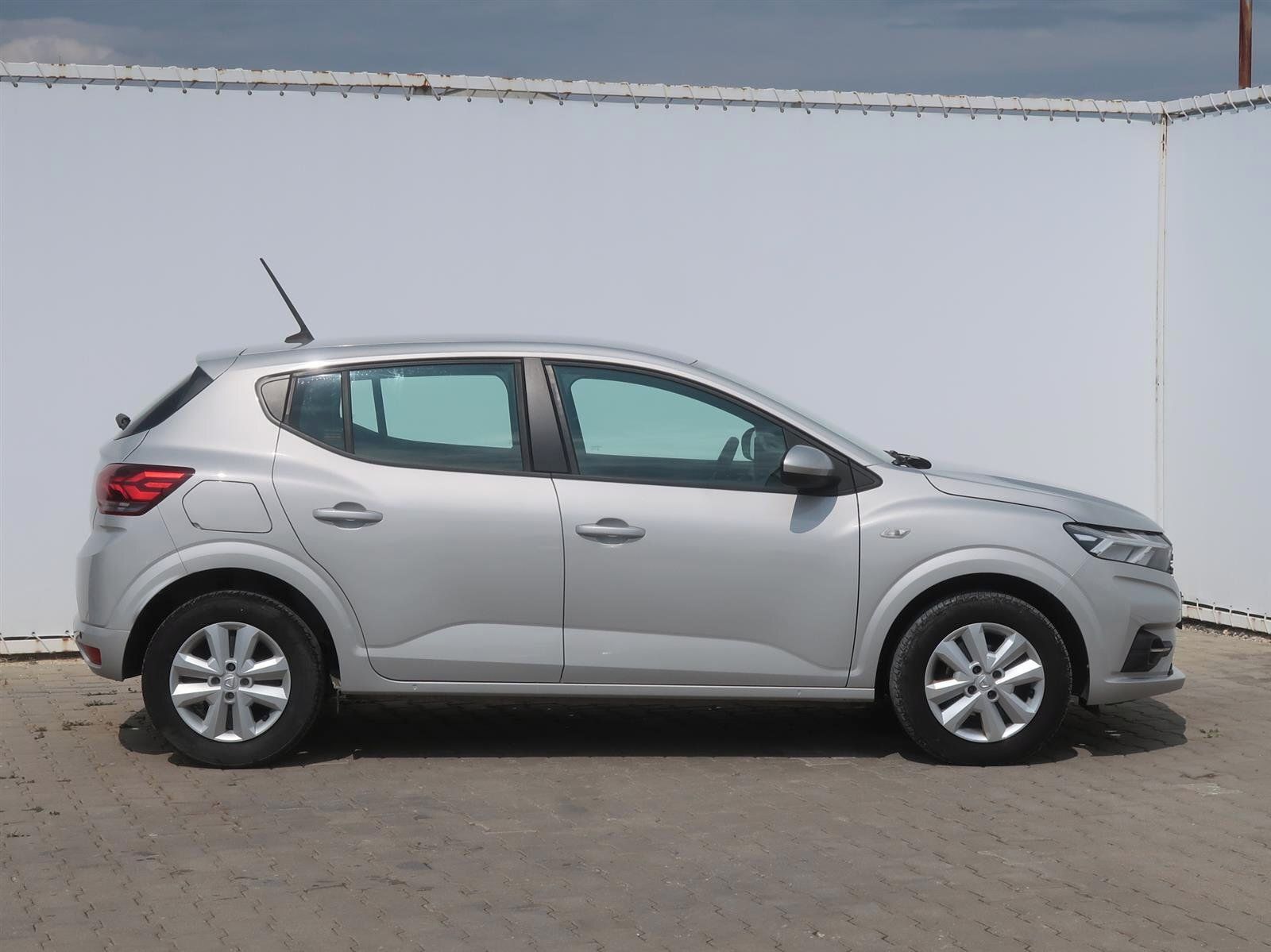 Dacia Sandero, 1.0 TCe, Automat, Serv.kniha - fotka 6