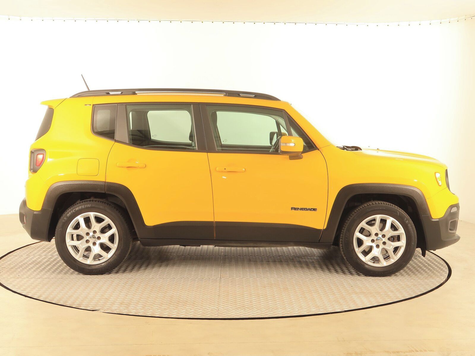 Jeep Renegade, 1.6 E-torQ, Longitude - fotka 6