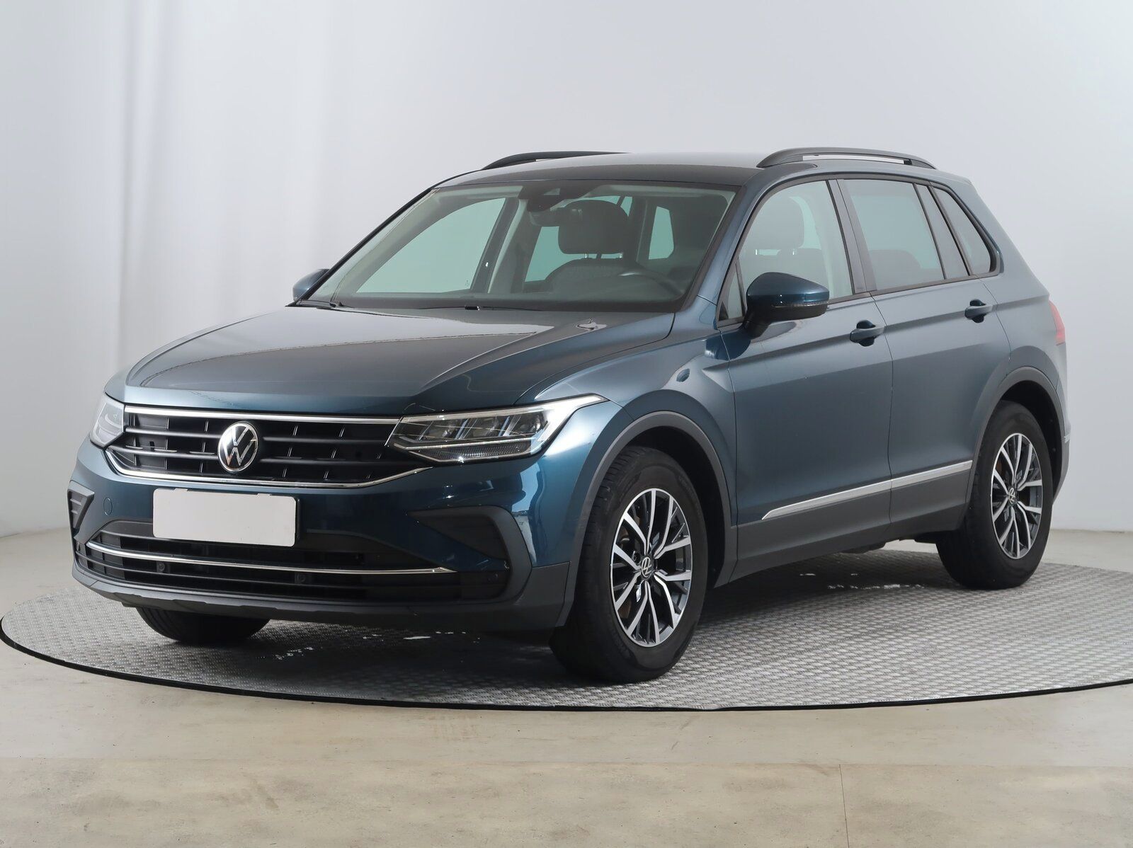 Volkswagen Tiguan, 1.5 TSI - fotka 2