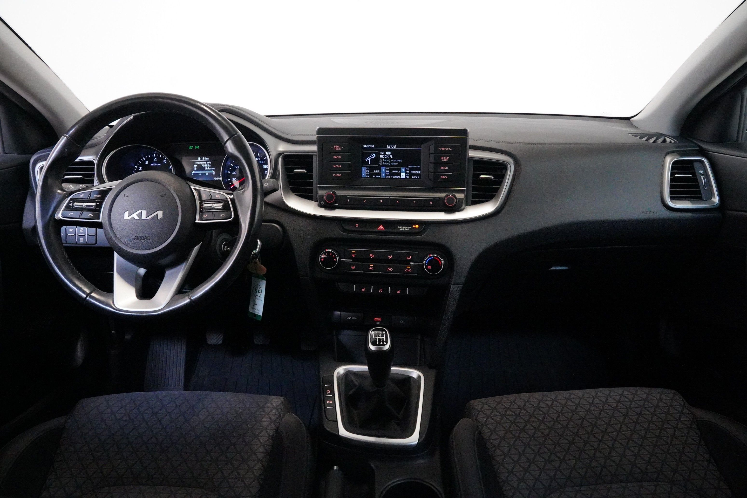 Kia Cee´d, 1.5 T-GDI 117 kW - fotka 5