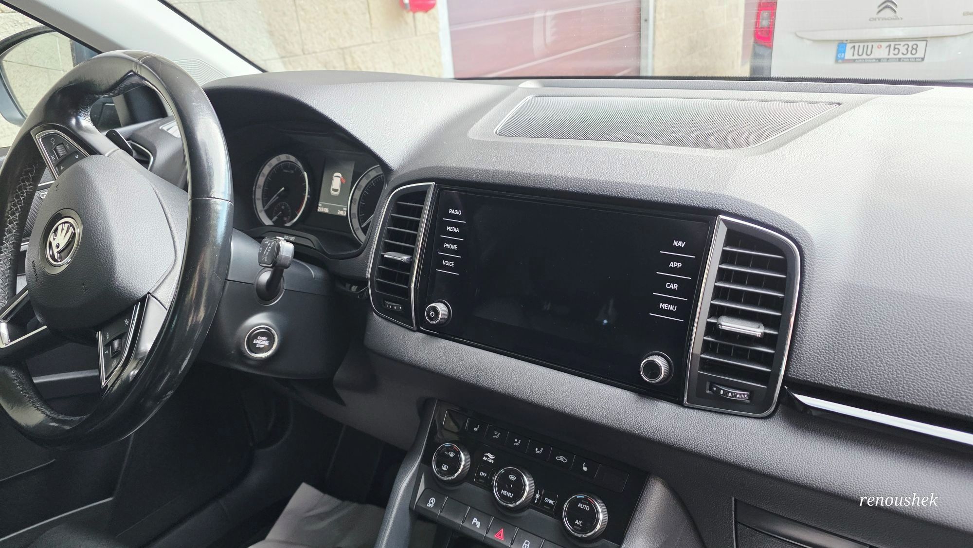 Škoda Karoq, 2,0 TDI 140KW servisováno - fotka 5