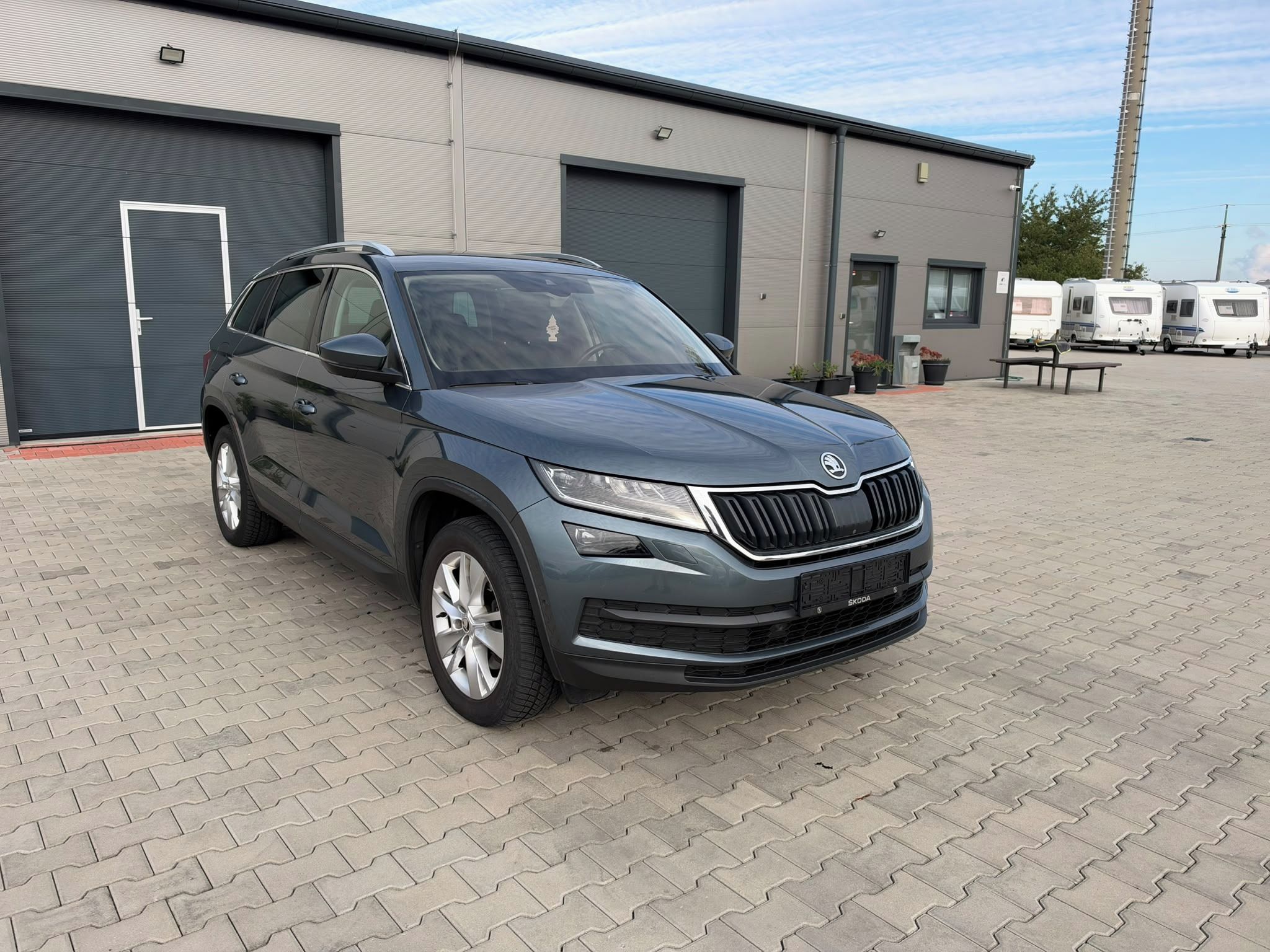 Škoda Kodiaq, DSG 4x4 7míst panorama tažné
