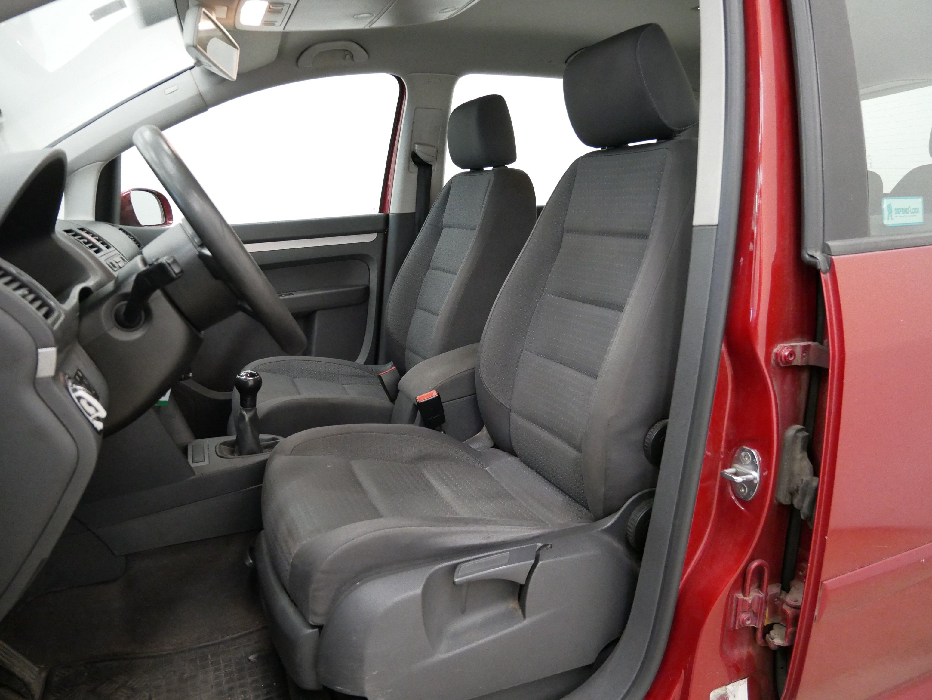 Volkswagen Touran, 1.9 TDI 74 kW Trendline - fotka 6