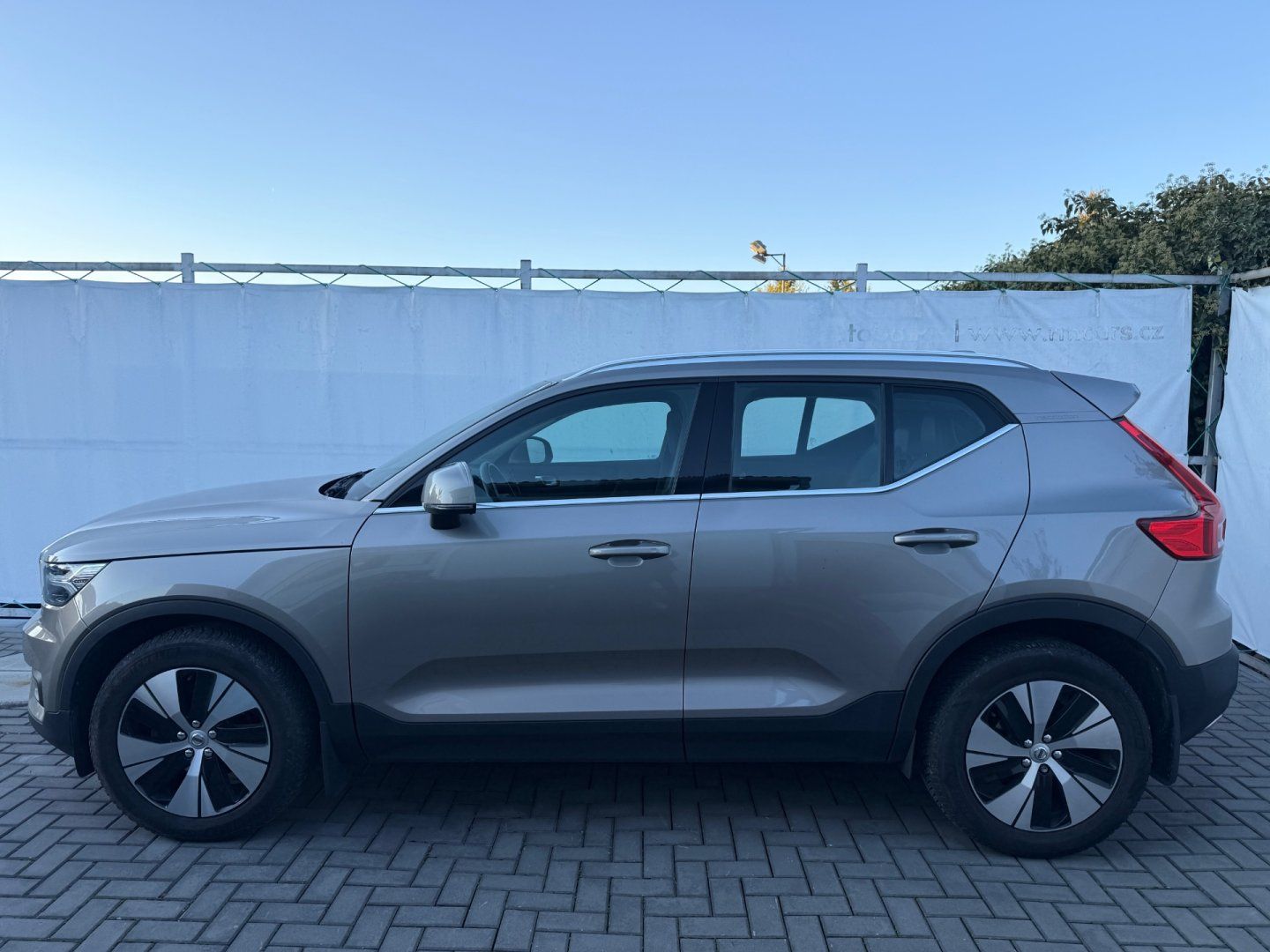 Volvo XC40, 2.0 D3*INSCRIPTION*CEBIA* - fotka 3