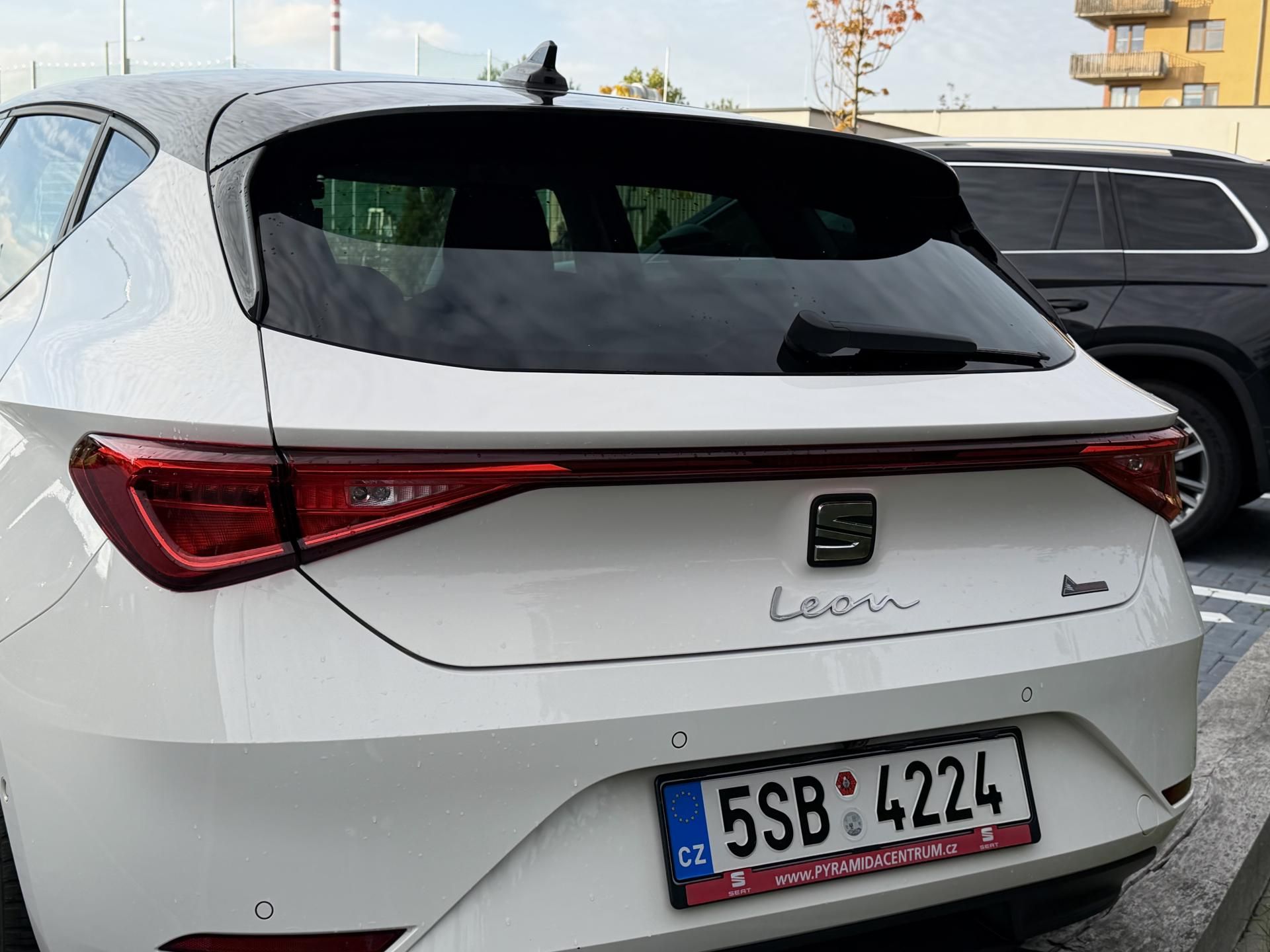 Seat Leon, 1.0 tsi 81 kW /Style/tažné - fotka 4