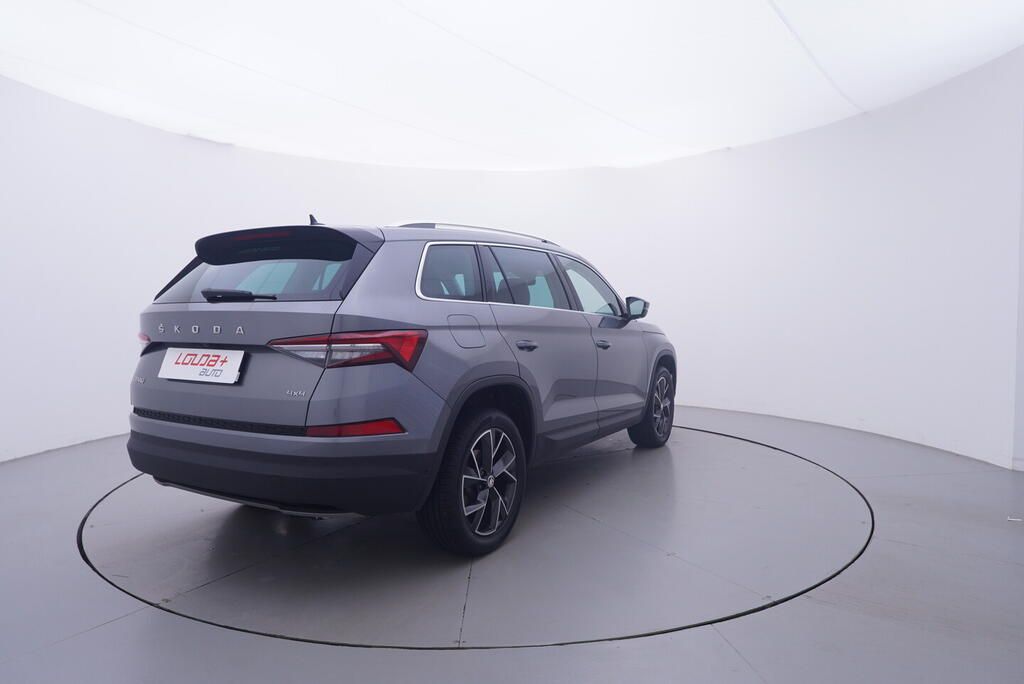 Škoda Kodiaq, Exclusive 2.0 TDI 147 kW - fotka 5