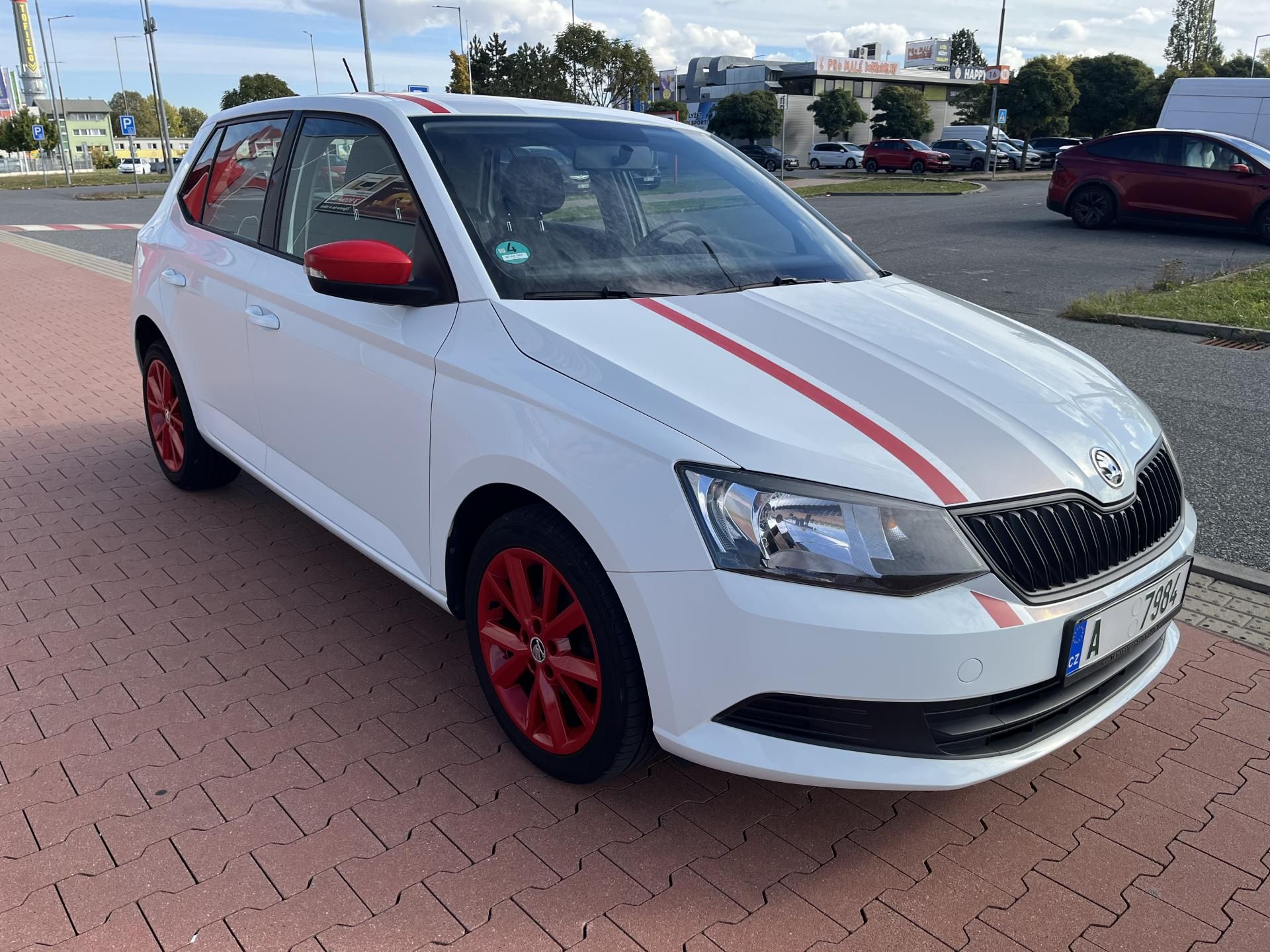 Škoda Fabia, 1.4 TDI Red & Grey 1.Majitel - fotka 4
