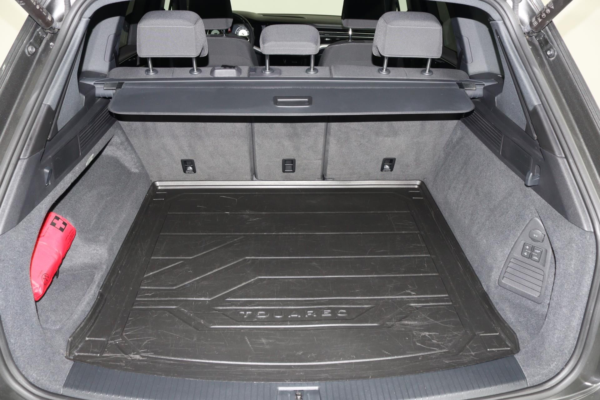 Volkswagen Touareg, 3,0 TDI 170kW 4Motion / tažné - fotka 6