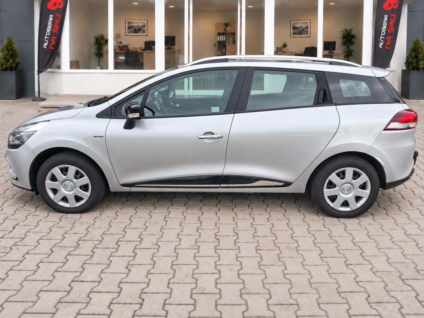 Renault Clio, GT 1.2i 54kW LIMITED - fotka 5