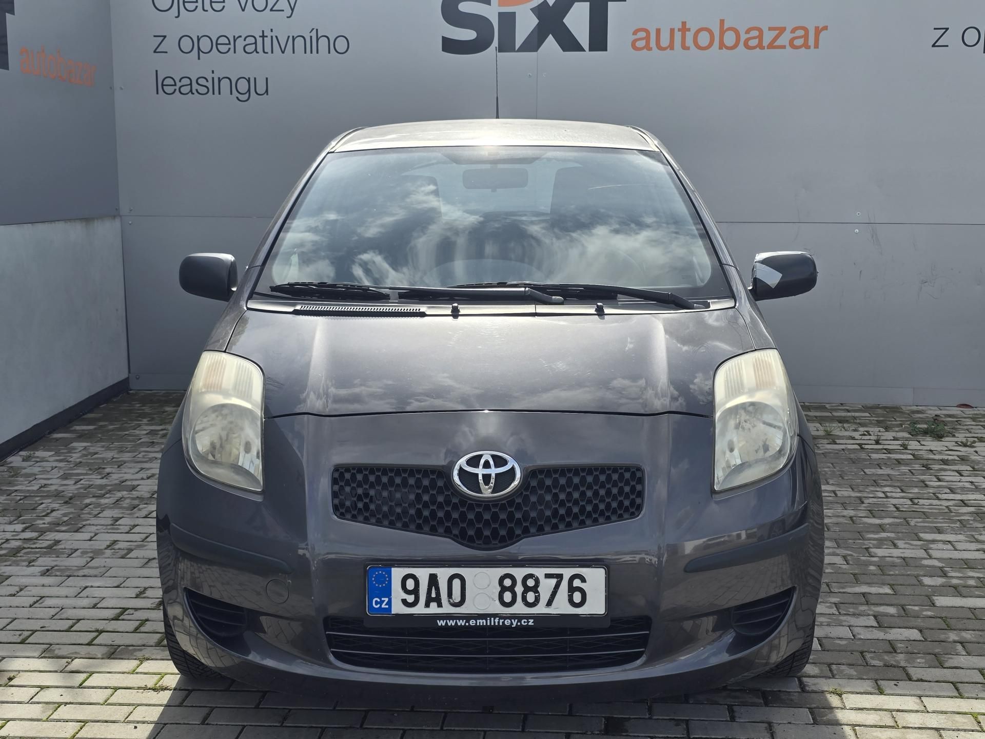 Toyota Yaris - fotka 2