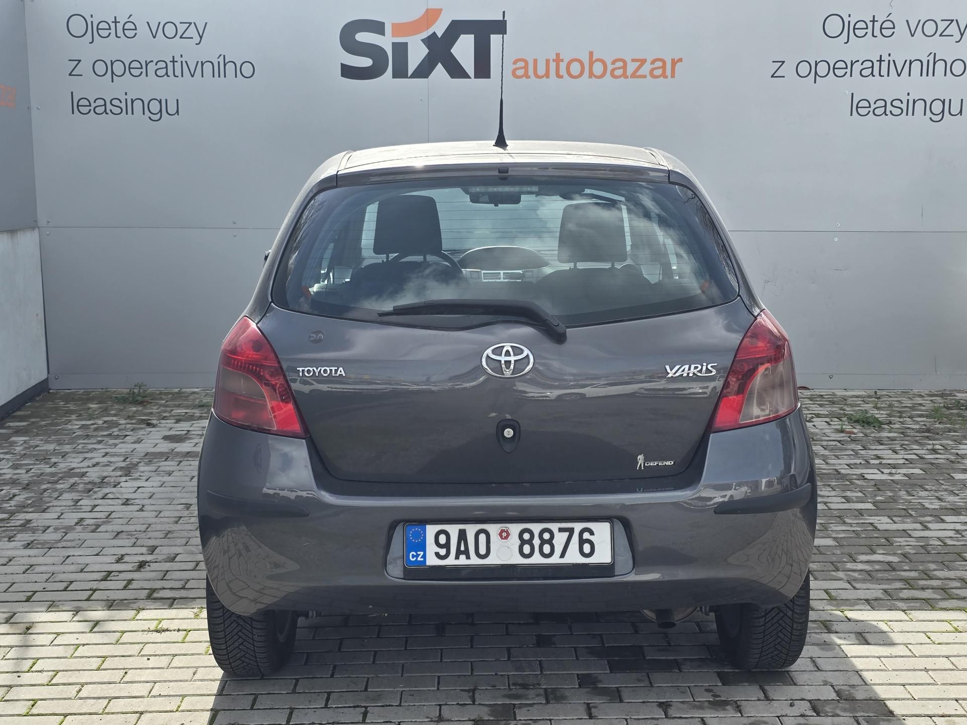 Toyota Yaris - fotka 4