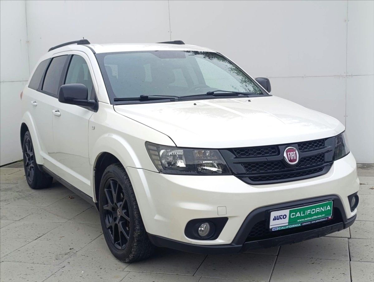 Fiat Freemont, 2,0 MJT 4x4 7Míst AUTOMAT Navi - fotka 4