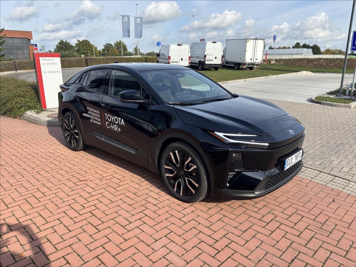 Toyota C-HR, Style 77 kWh - fotka 3
