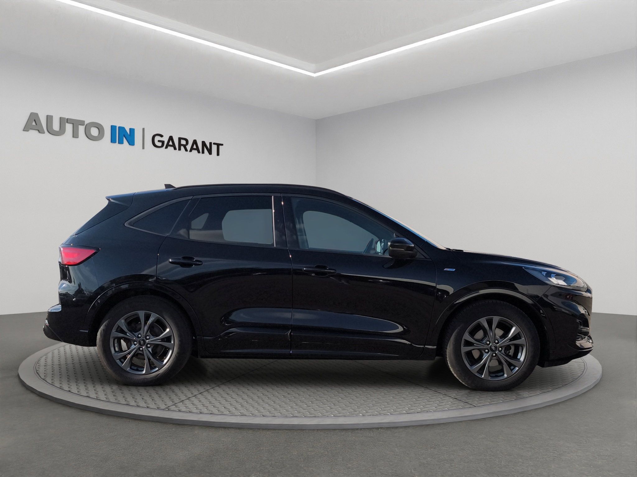 Ford Kuga, ST-Line 2.5 HEV 140kW, ČR, 1. - fotka 4