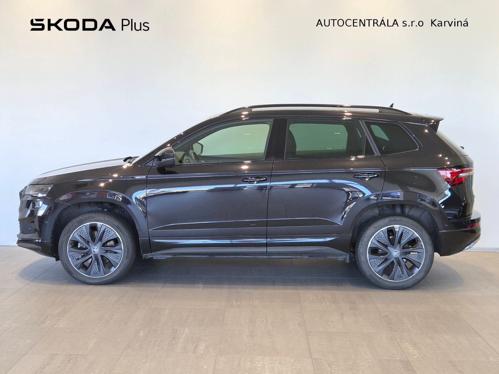 Škoda Karoq, DSG 1,5 TSI / 110 kW Sportline - fotka 3