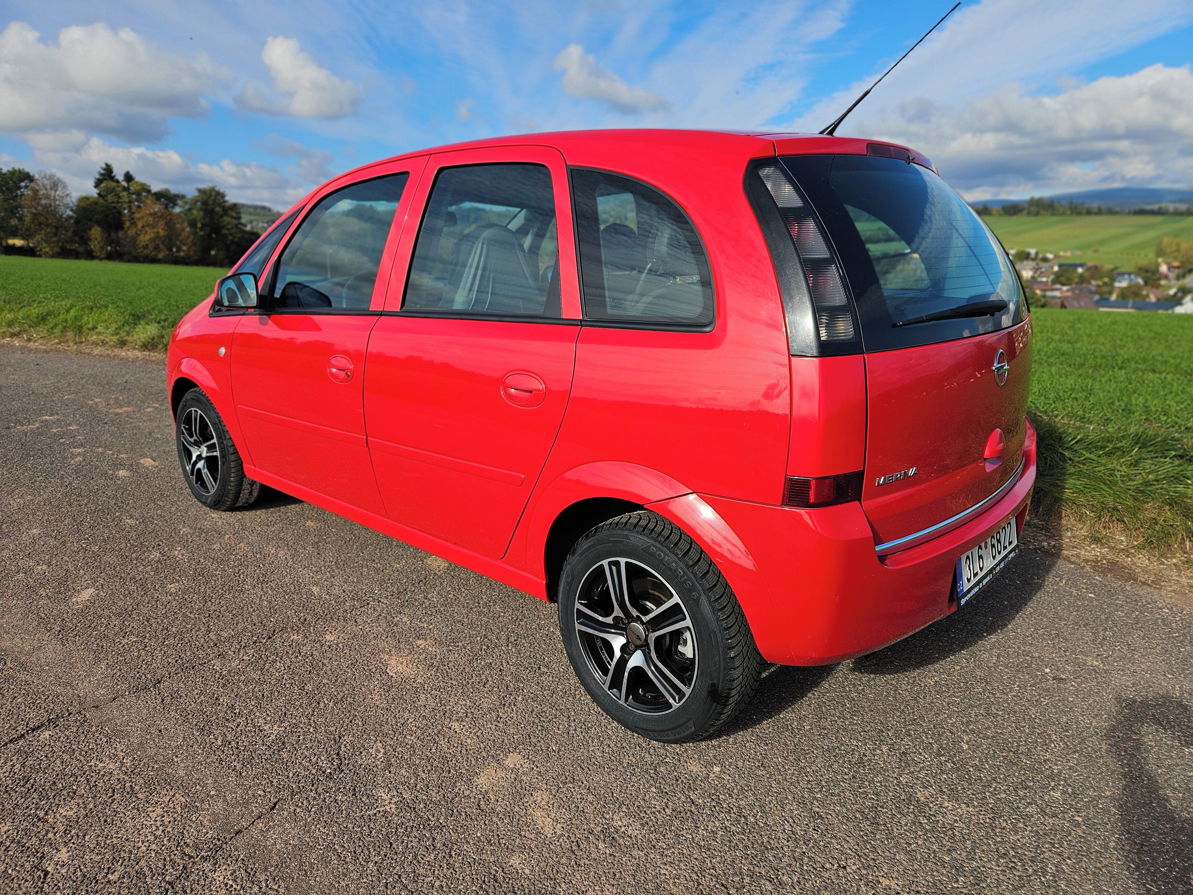 Opel Meriva - fotka 3