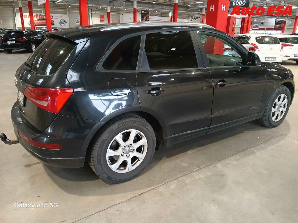 Audi Q5, 2.0 TDI - fotka 2