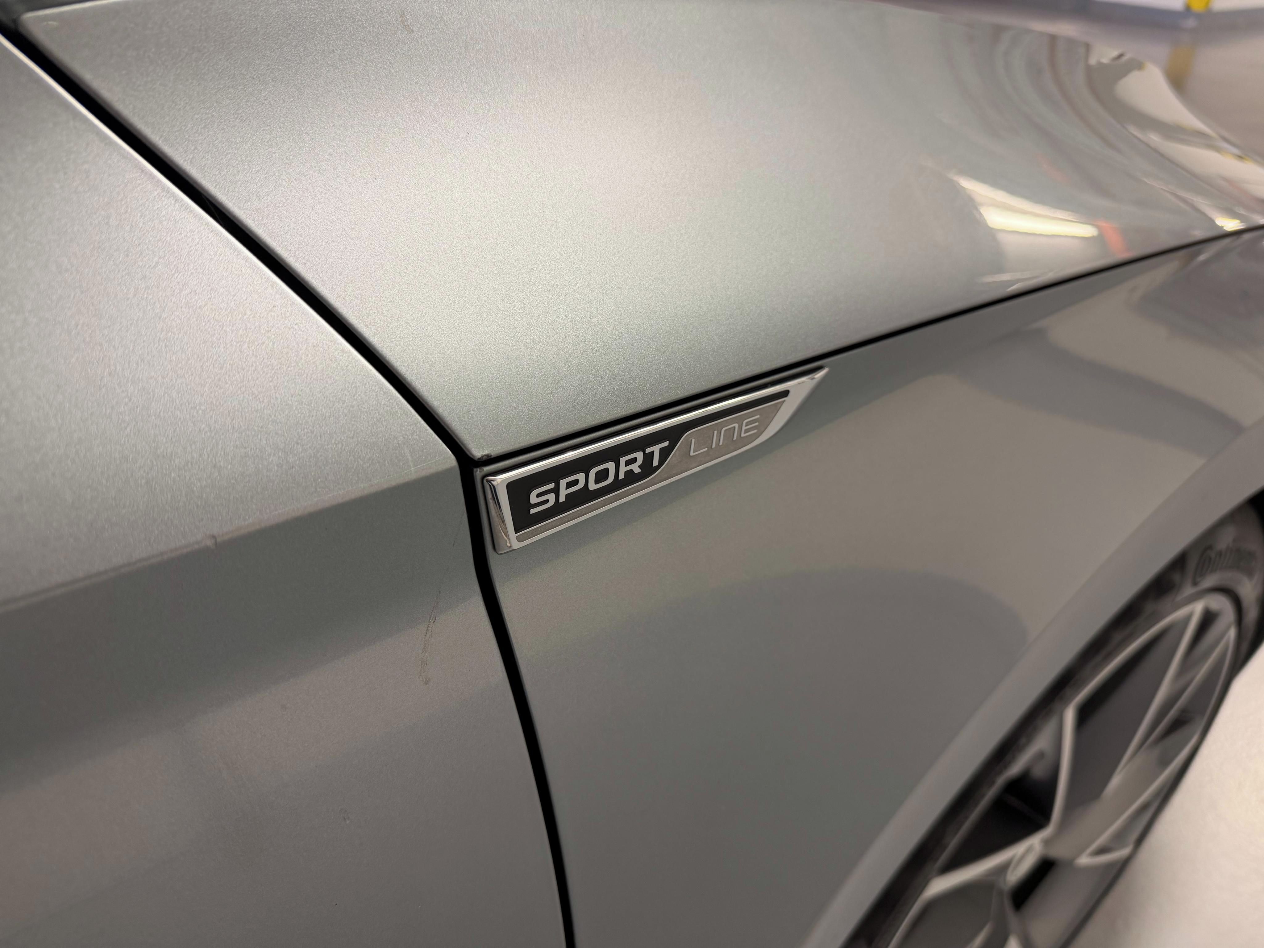 Škoda Superb, SPORTLINE 140kW DSG ACC PANO - fotka 6