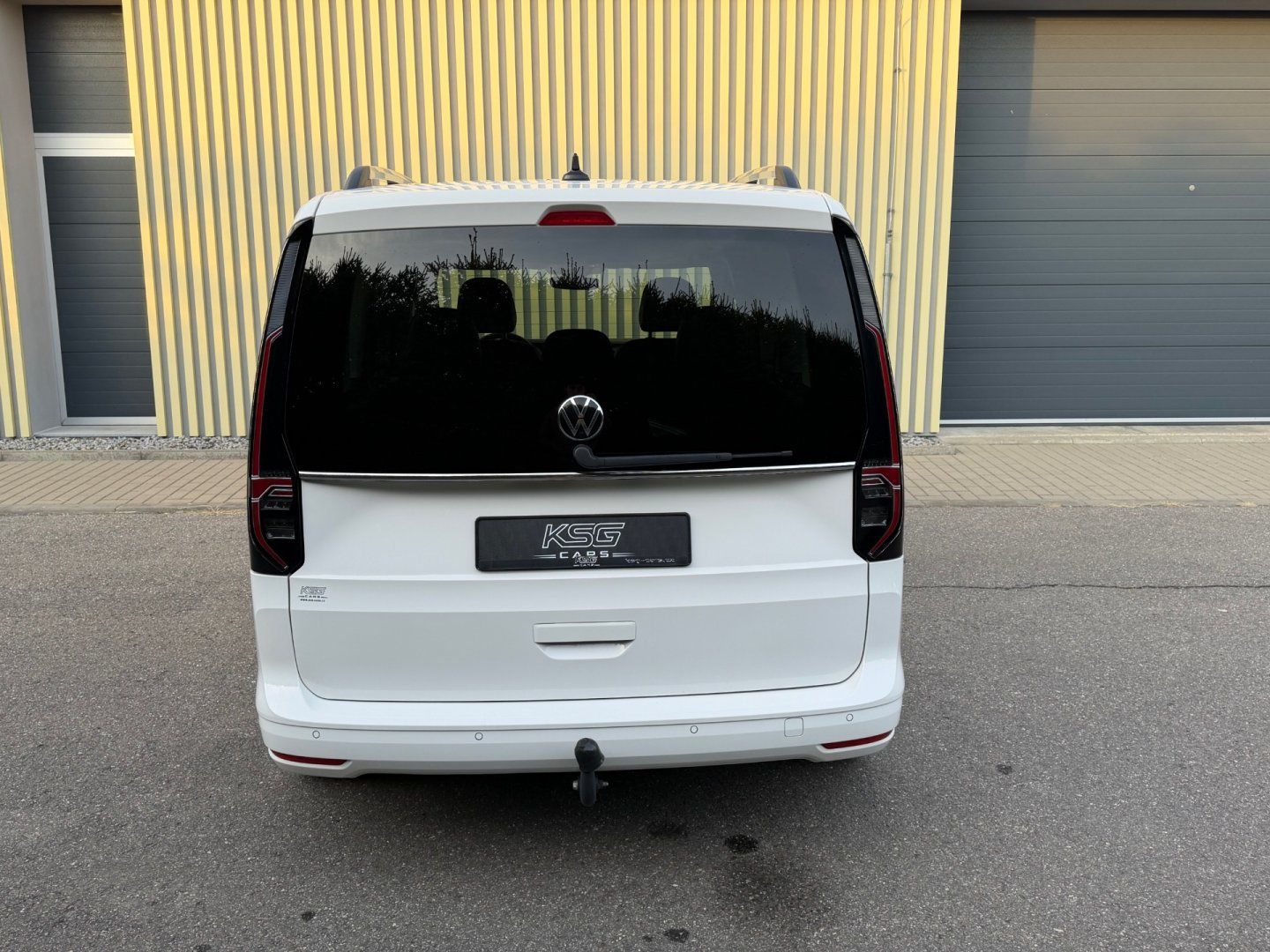 Volkswagen Caddy, 2.0TDi 90kW DSG! STYLE! Tažné - fotka 6