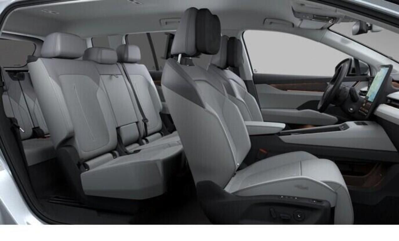 Škoda Peaq, Exclusive Selection 91 kWh 220 - fotka 2