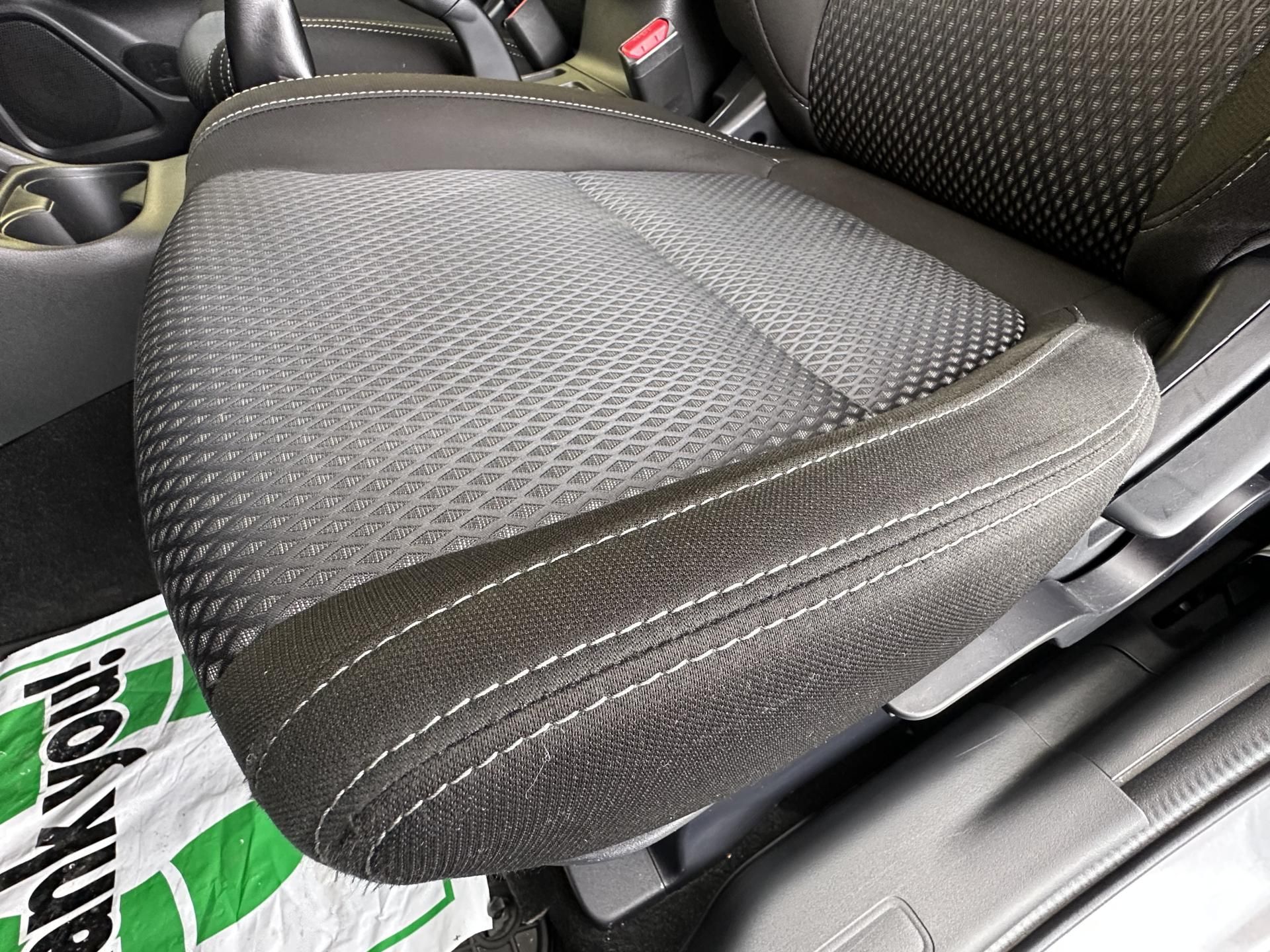 Mitsubishi Outlander, 2.0/110kW *1.Maj *TZ *4x2 - fotka 6