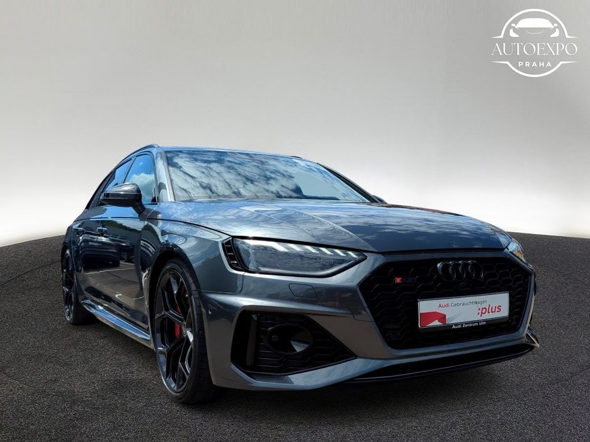 Audi RS4, competition* - fotka 2