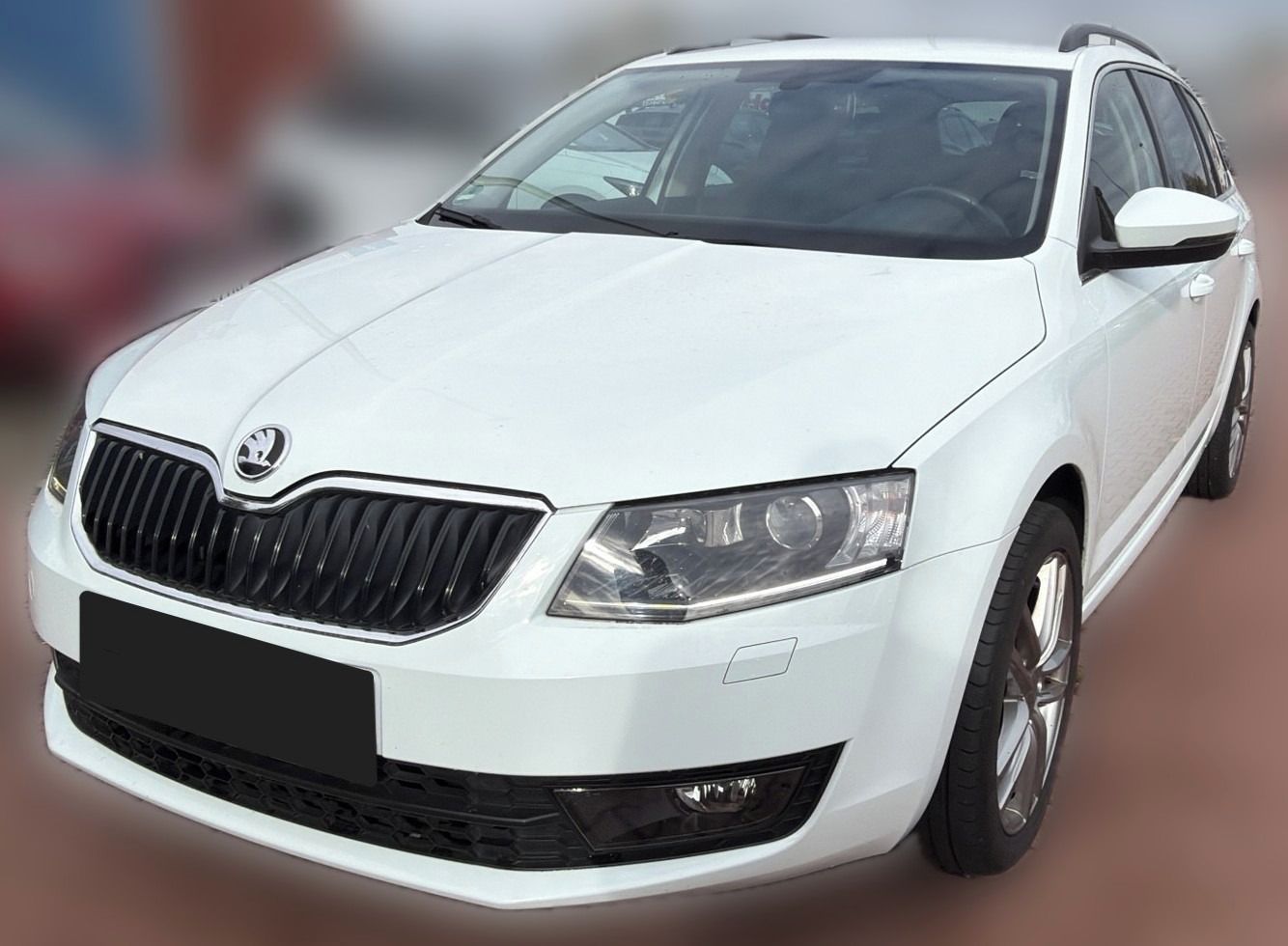 Škoda Octavia, 1.2 TSI 81 KW 1 maj serv kniha