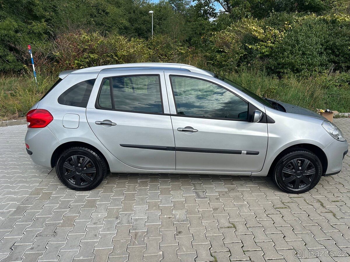 Renault Clio - fotka 5