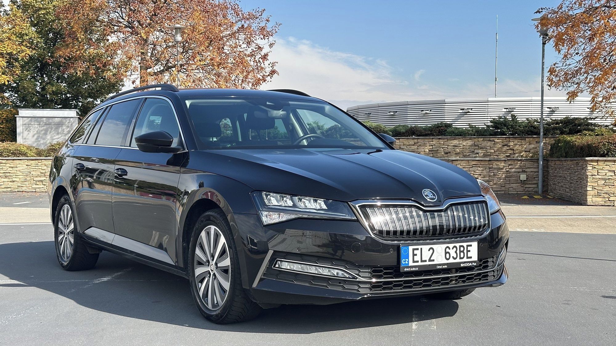 Škoda Superb, Combi iV 1.4 TSI DSG Ambition - fotka 4